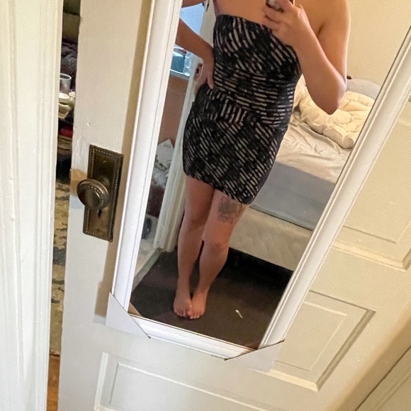 Adorable Strapless Striped & Floral Dress - Picture 5 of 5